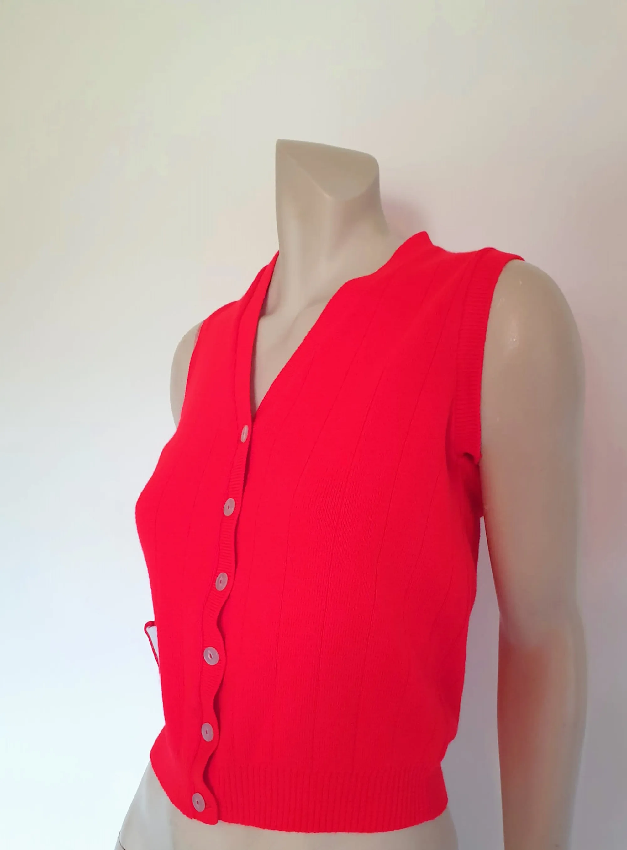 1970s Bright Red, Scarlet, Ribbed Vest