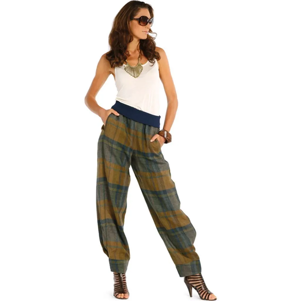 Burda Style B7400 Trousers Sewing Pattern
