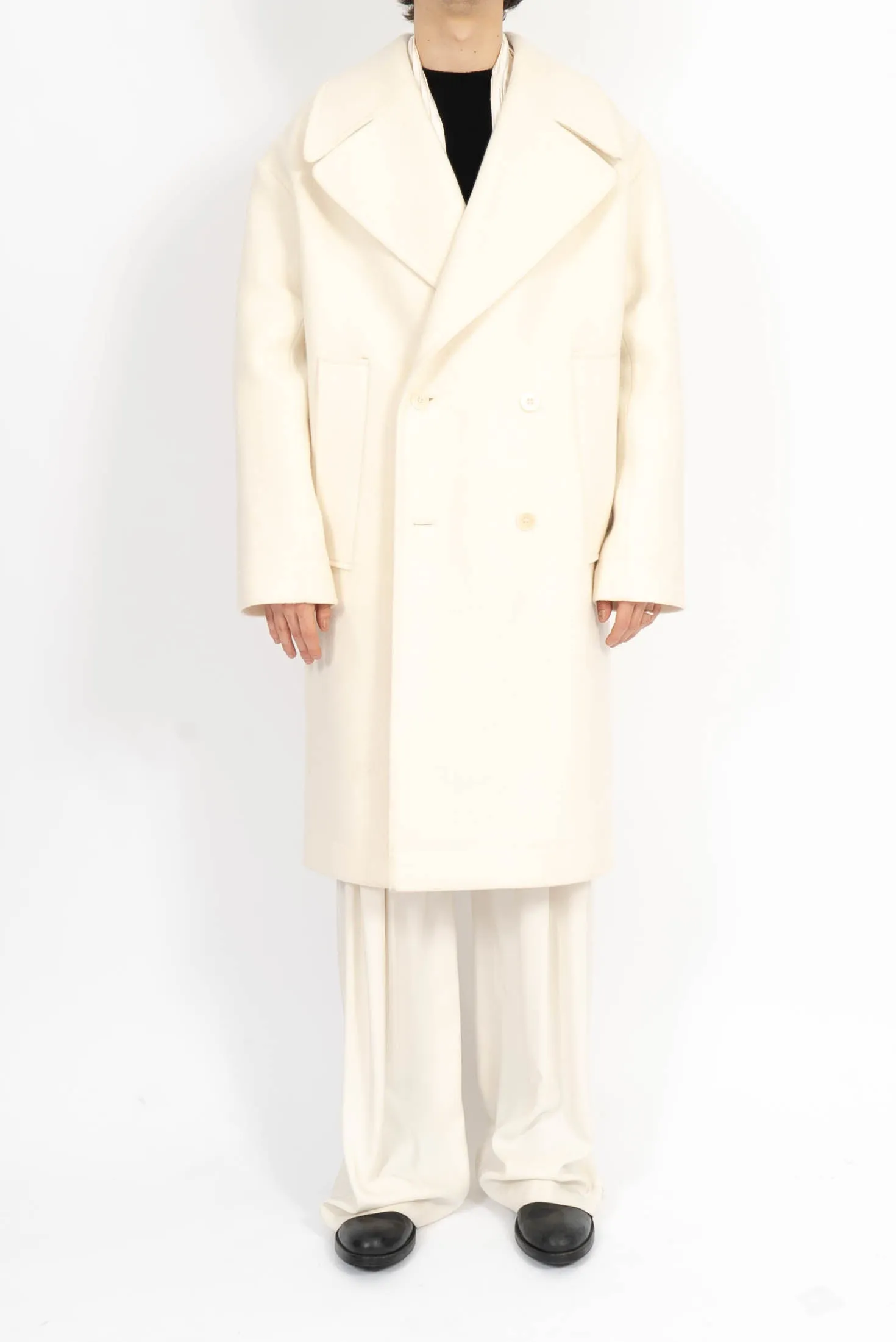 FW20 Oversized Ivory Peacoat