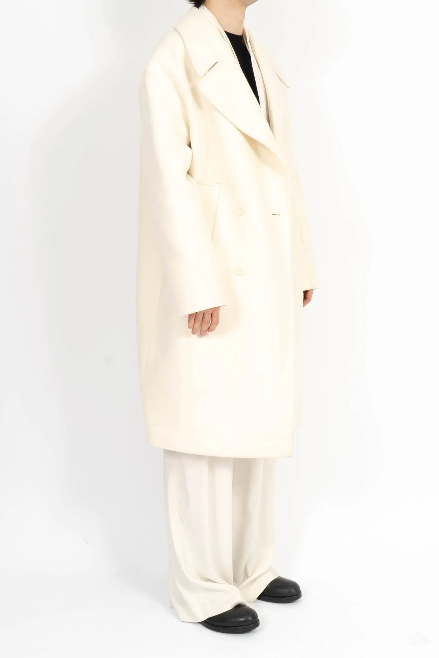 FW20 Oversized Ivory Peacoat