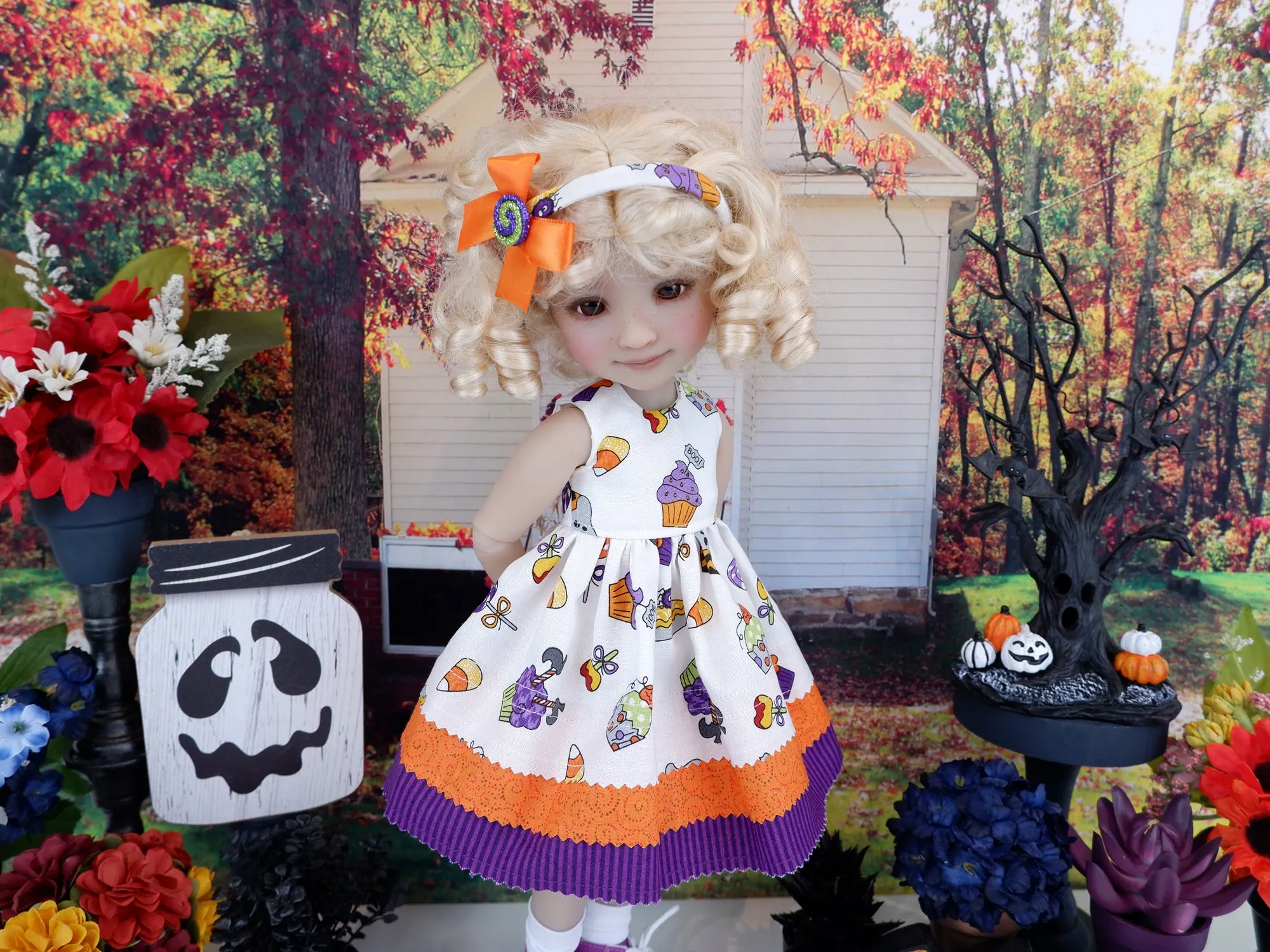 Halloween Bakery - dress with boots for Ruby Red Fashion Friends doll