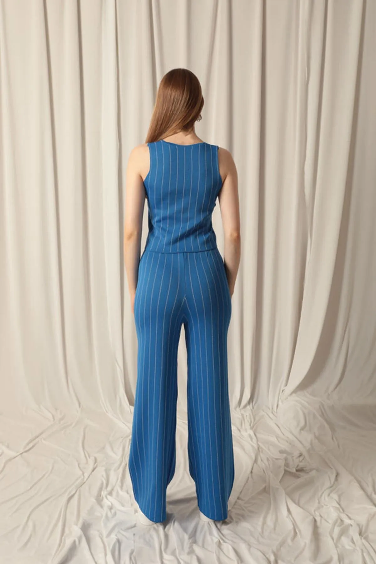 KKT Indigo Women's Suit with Knitted Fabric Vest - Onteniente