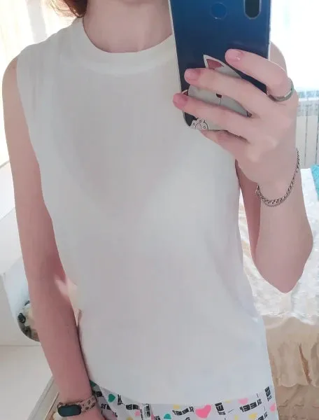 Knitted Sleeveless Vest