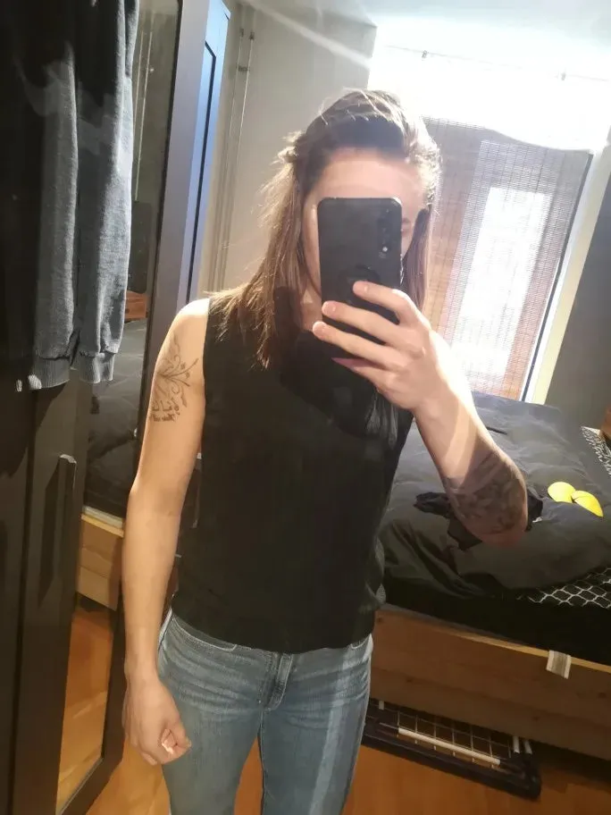 Knitted Sleeveless Vest