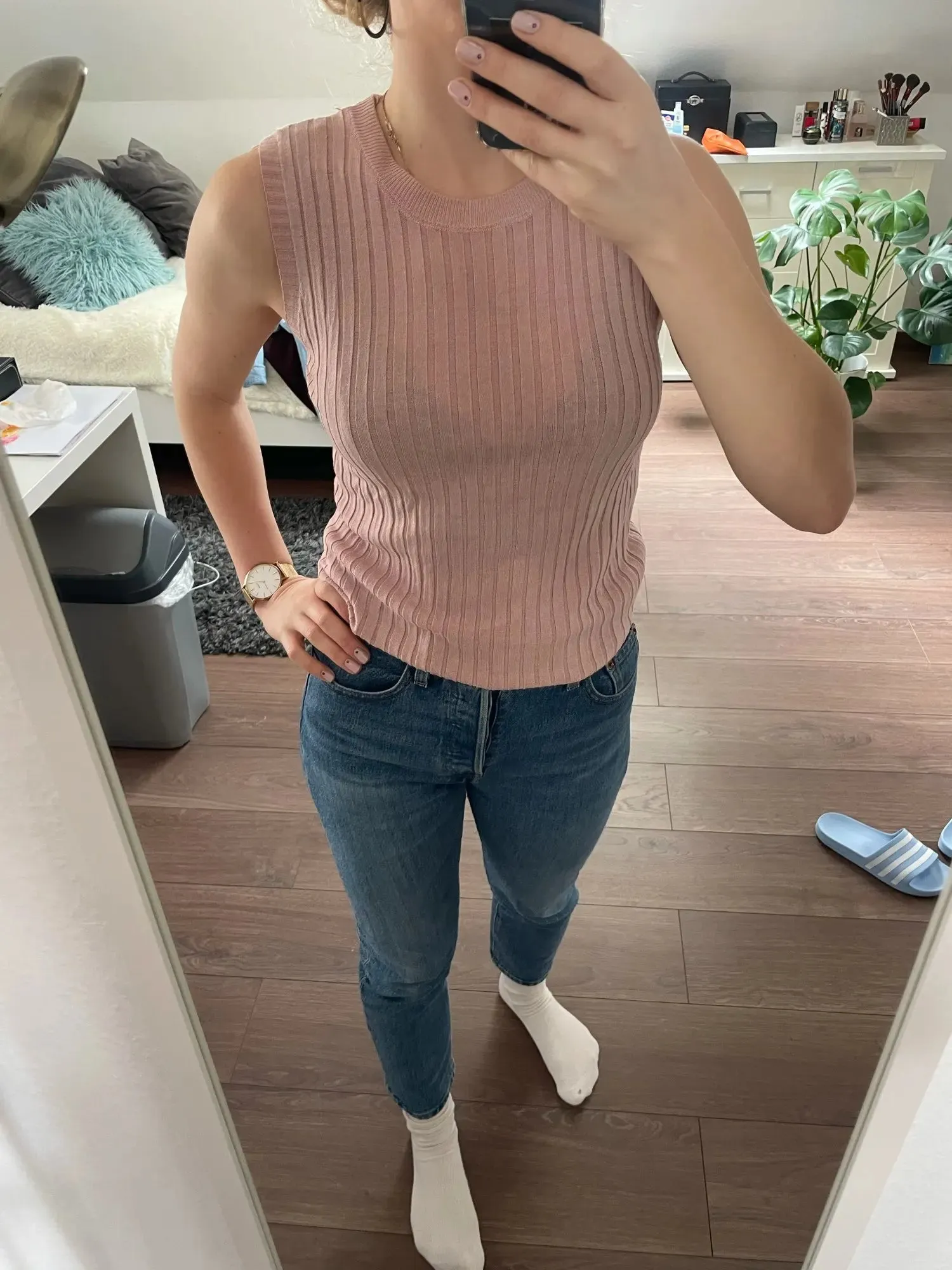 Knitted Sleeveless Vest