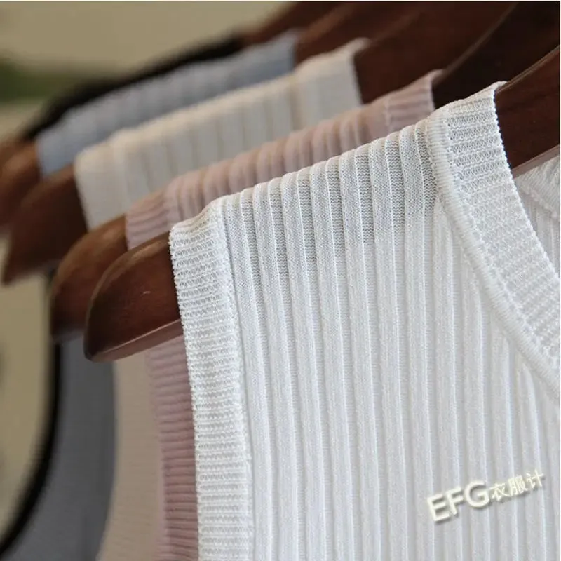 Knitted Sleeveless Vest