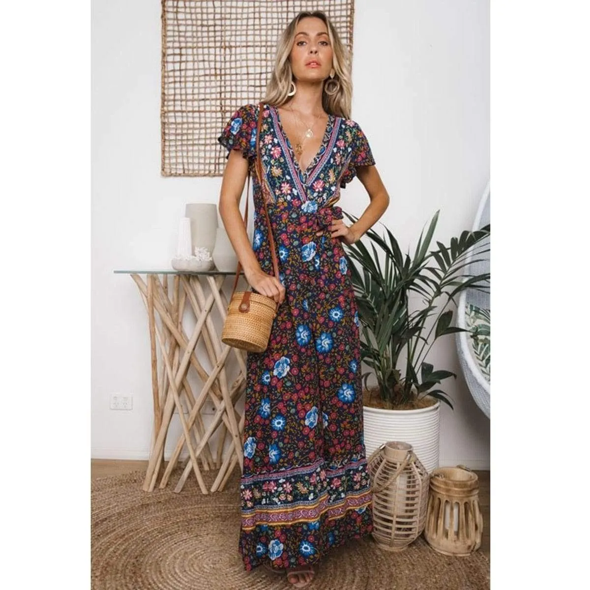 SHORT SLEEVE V-NECK WRAP DRESS