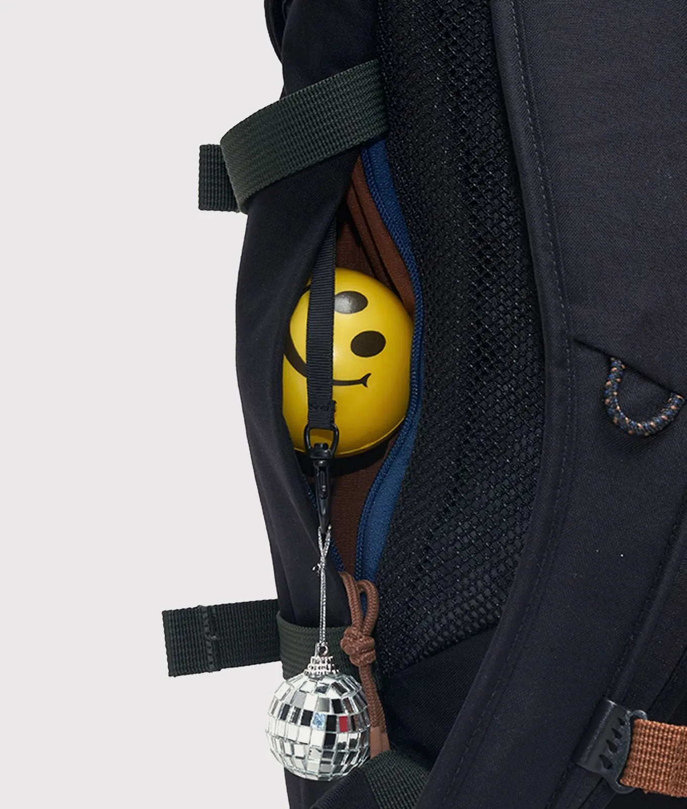 Tucker Bag