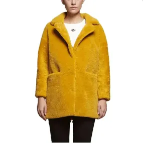 Women's Shearling Fur Coat Elegant & Cozy
